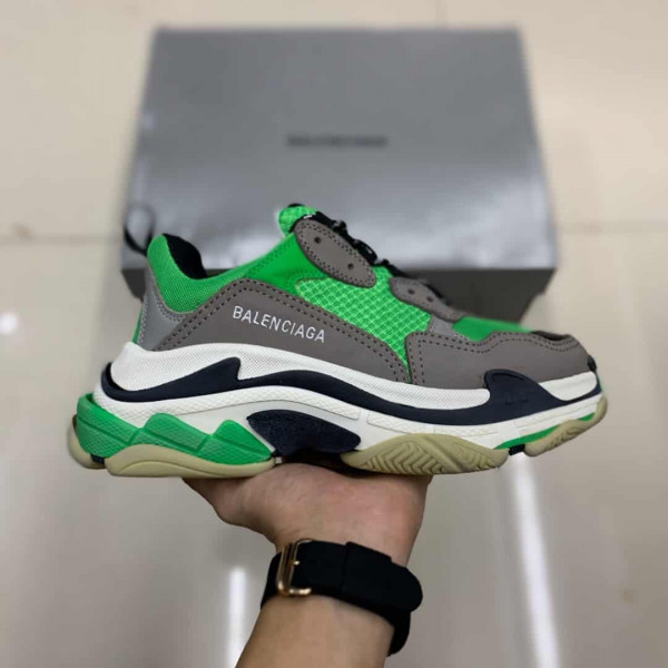 BALENCIAGA TRIPLE S TRAINERS - BB23 - Image 2