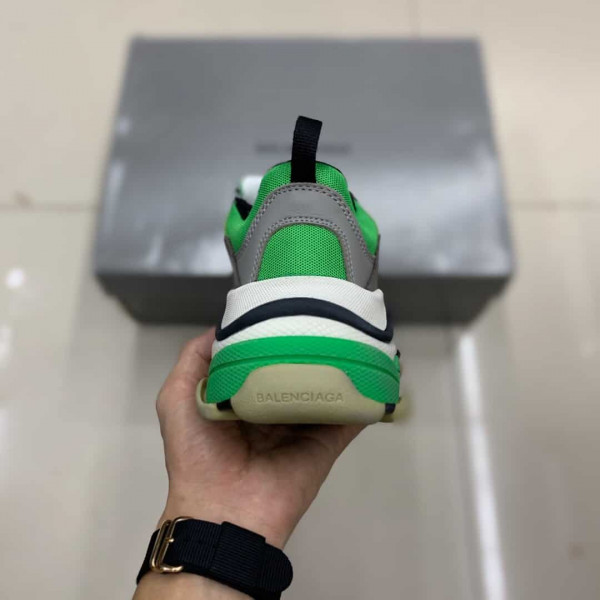 BALENCIAGA TRIPLE S TRAINERS - BB23 - Image 7