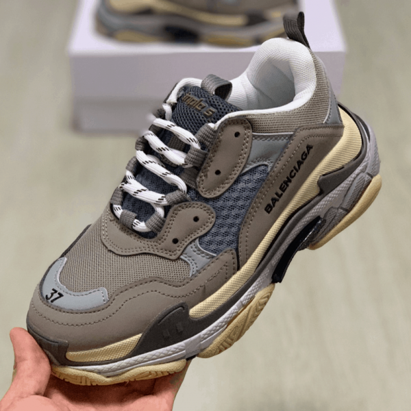 BALENCIAGA TRIPLE S TRAINERS - BB27 - Image 6