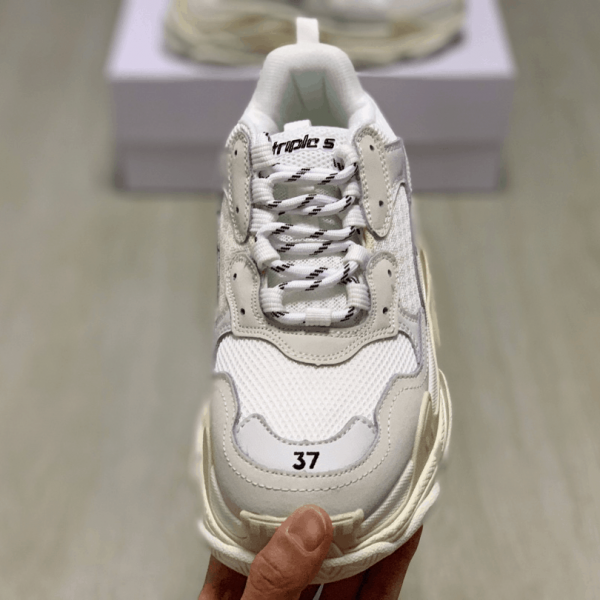 BALENCIAGA TRIPLE S TRAINERS - BB28 - Image 5