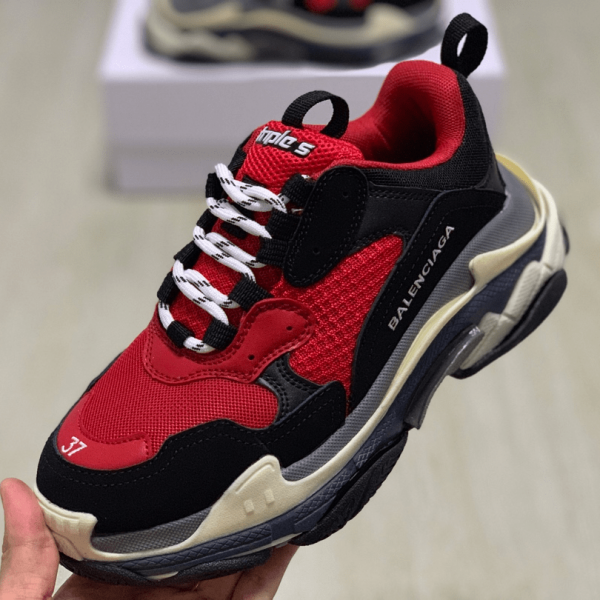BALENCIAGA TRIPLE S TRAINERS - BB31 - Image 4