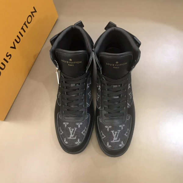 LOUIS VUITTON RIVOLI BOOTS - LSVT77 - Image 8