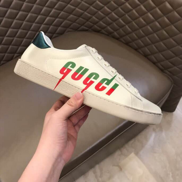 GUCCI MEN'S ACE SNEAKER WITH GUCCI BLADE - GC2 - Image 5