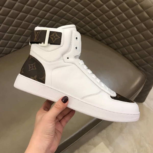 LOUIS VUITTON RIVOLI SNEAKER - LSVT53 - Image 2