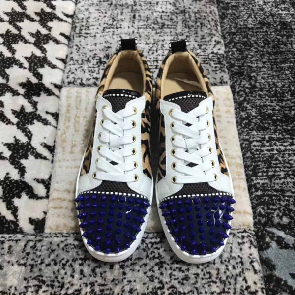 CHRISTIAN LOUBOUTIN LOW TOP SNEAKER - CL26 - Image 2