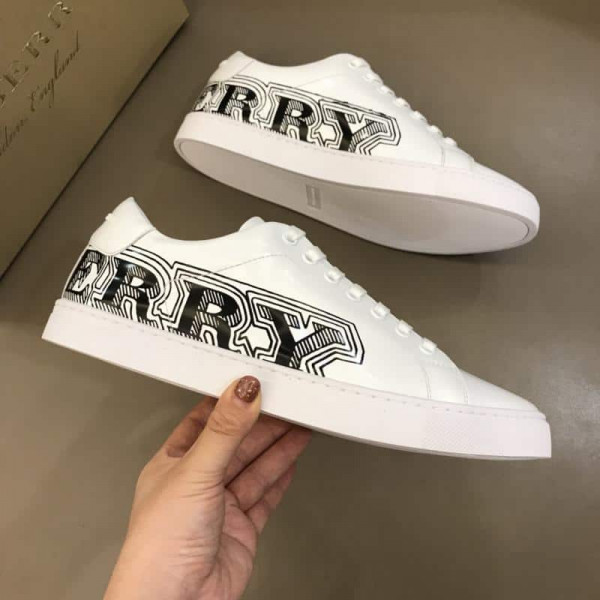 BURBERRY LEATHER SNEAKERS - BBR8 - Image 2