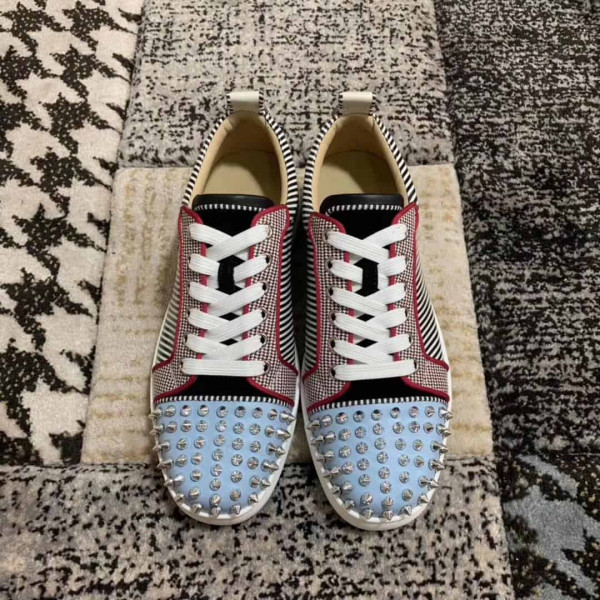 CHRISTIAN LOUBOUTIN LOW TOP SNEAKER  - CL66 - Image 2