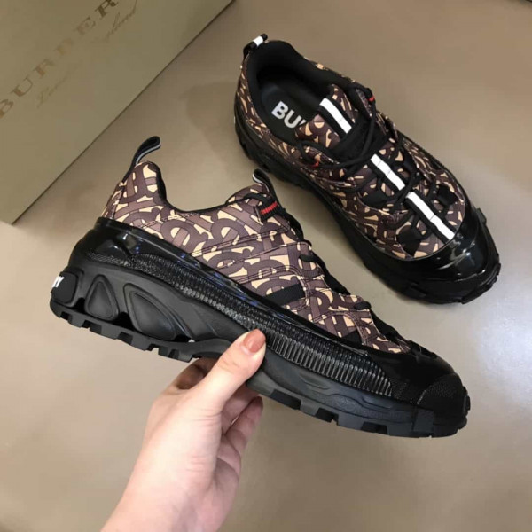 BURBERRY MONOGRAM PRINT ARTHUR SNEAKERS - BBR33 - Image 6