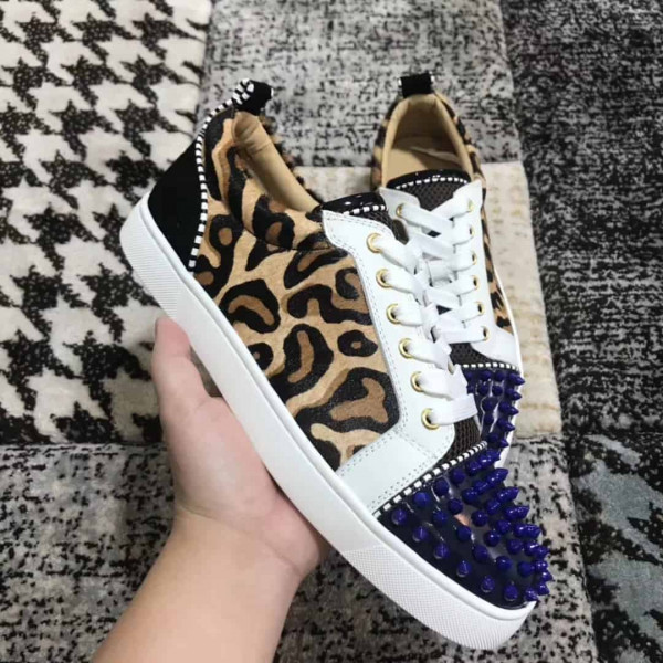 CHRISTIAN LOUBOUTIN LOW TOP SNEAKER - CL26 - Image 8