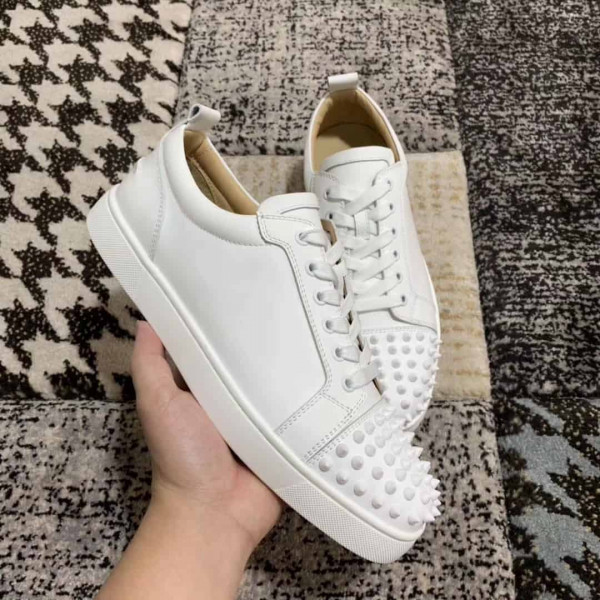 CHRISTIAN LOUBOUTIN LOW TOP SNEAKER - CL5 - Image 8