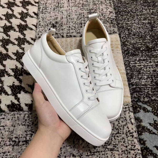 CHRISTIAN LOUBOUTIN LOW TOP SNEAKER - CL7 - Image 8