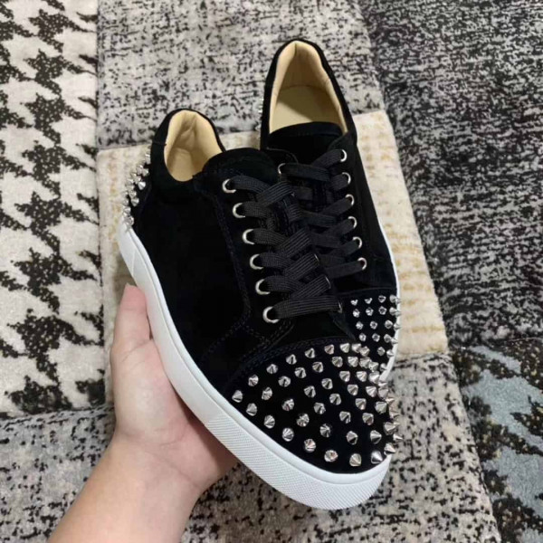 CHRISTIAN LOUBOUTIN LOW TOP SNEAKER - CL3 - Image 8