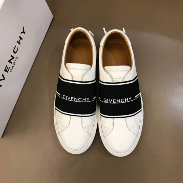 GIVENCHY PARIS STRAP SNEAKERS - GVC48 - Image 4
