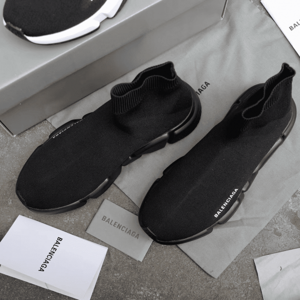 BALENCIAGA SPEED TRAINER TRIPLE BLACK - BB11 - Image 4