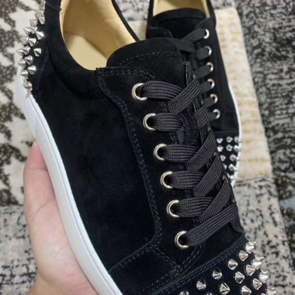 CHRISTIAN LOUBOUTIN LOW TOP SNEAKER - CL3 - Image 5