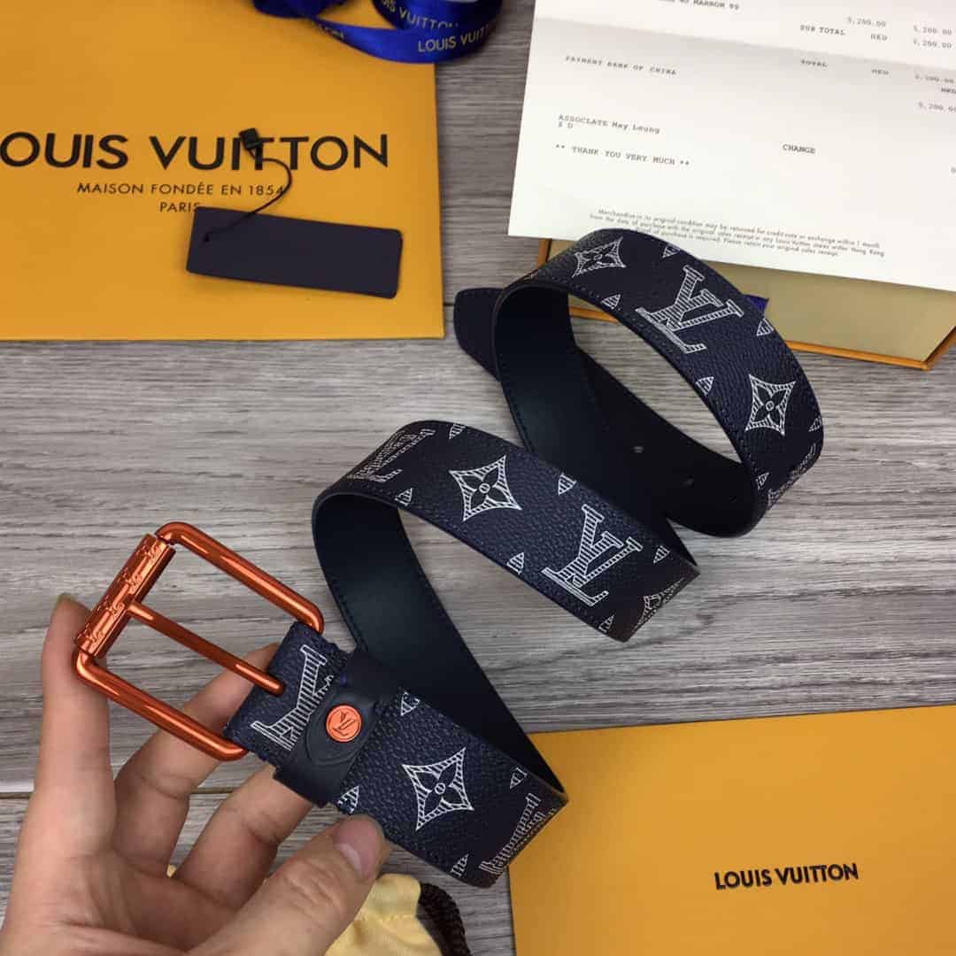 LOUIS VUITTON BELT VOYA.GER MONOGRAM UPSIDE DOWN INK NA.VY - B99 - We Replica!