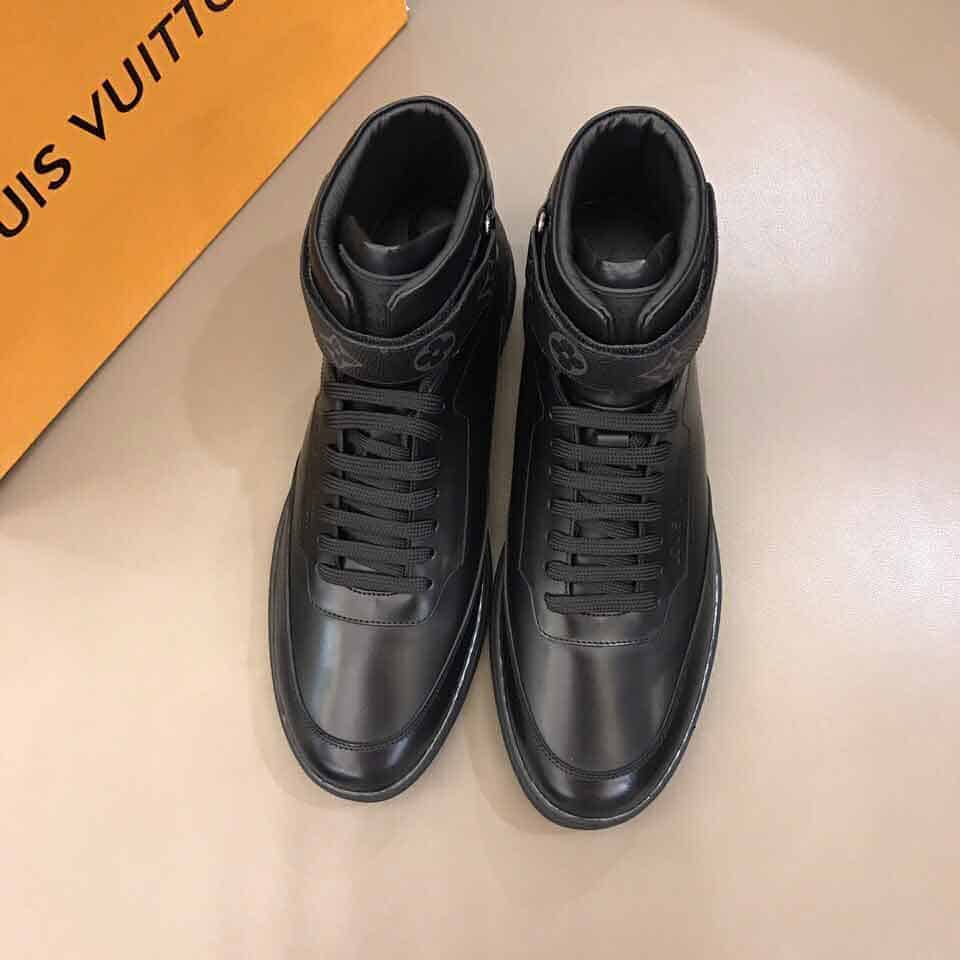 LOUIS VUITTON PASSENGER SNEAKER BOOT - LV59 - We Replica!