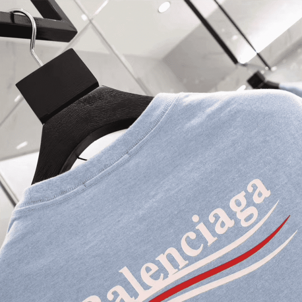 BALENCIAGA OVERSIZED LOGO-PRINT SLUB COTTON-JERSEY T-SHIRT - BB36 - Image 4