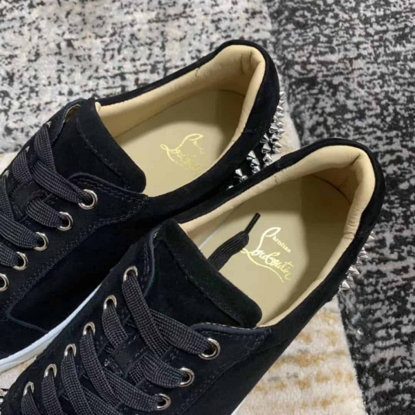 CHRISTIAN LOUBOUTIN LOW TOP SNEAKER - CL3 - Image 3