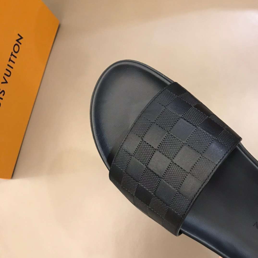 LOUIS VUITTON DAMIER SLIDES - LVS42 - We Replica!