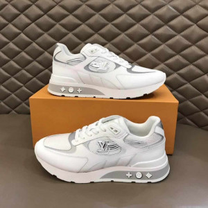 LOUIS VUITTON INITIALS 'RUN AWAY' SNEAKERS - LV271