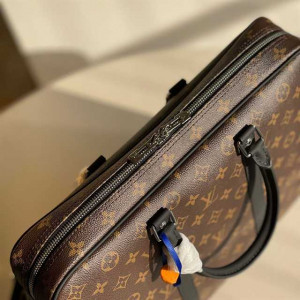 LOUIS VUITTON PORTE-DOCUMENTS VOYAGE MONOGRAM MACASSAR CANVAS M52005