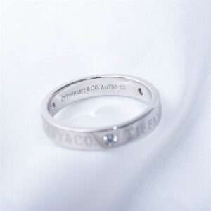 TIFFANY & CO. JEWELREY - WJL67