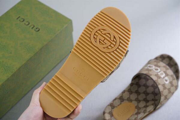 GUCCI SLIDE SANDALS - GCS05 - Image 9