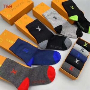 LOUIS VUITTON SOCKS - LVSS12