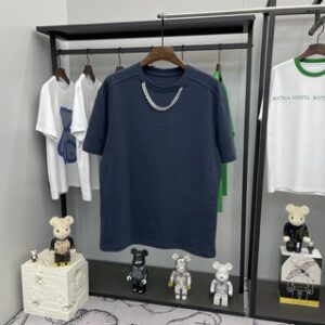 CD Diamond Necklace T-Shirt - CDS057