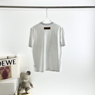 Louis Vuitton 2022 3D Graphic Printed Alphabet T-Shirt - LSVT54 - Image 5