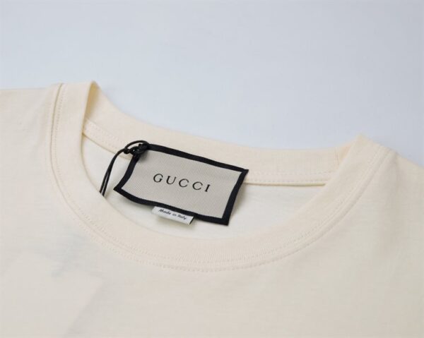 GUCCI INTERLOCKING G STAR PRINT COTTON T-SHIRT - GCS153 - Image 8
