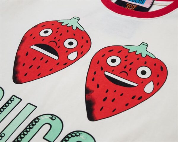 GUCCI LOVE PARADE SERIES STRAWBERRY T-SHIRT - GCS177 - Image 3