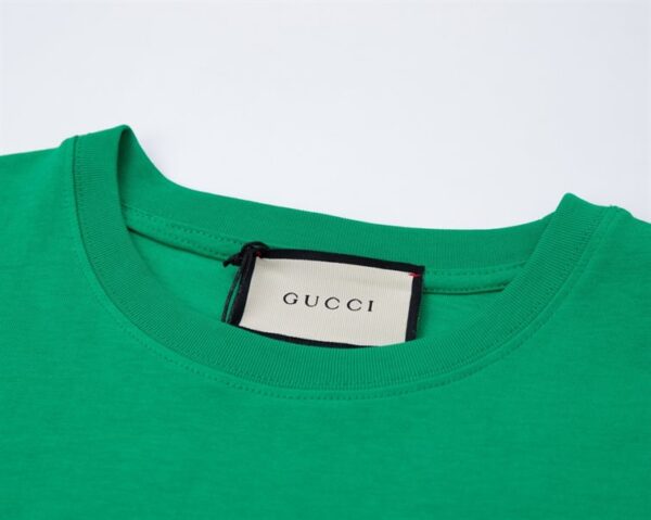 GUCCI INTERLOCKING G STAR PRINT COTTON T-SHIRT - GCS154 - Image 4