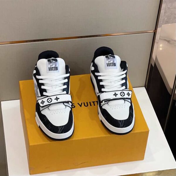 LOUIS VUITTON TRAINER SNEAKERS - LSVT171 - Image 2
