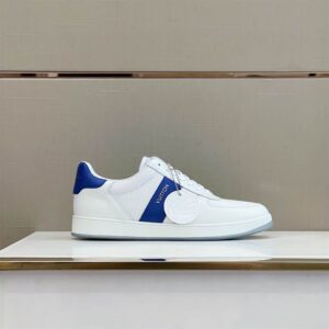 LOUIS VUITTON SNEAKERS - LSVT167