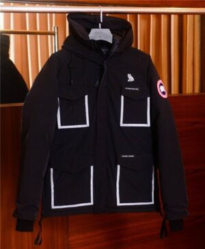 Canada Goose - CG023