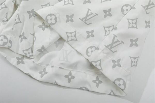 LV Swim Shorts - SW224