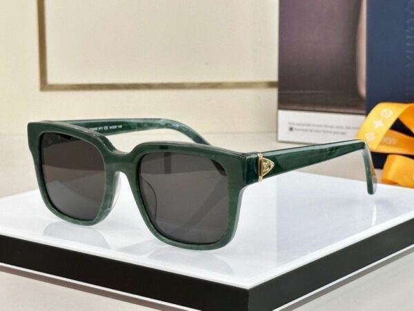 LV SUNGLASSES - GLS04 - Image 12