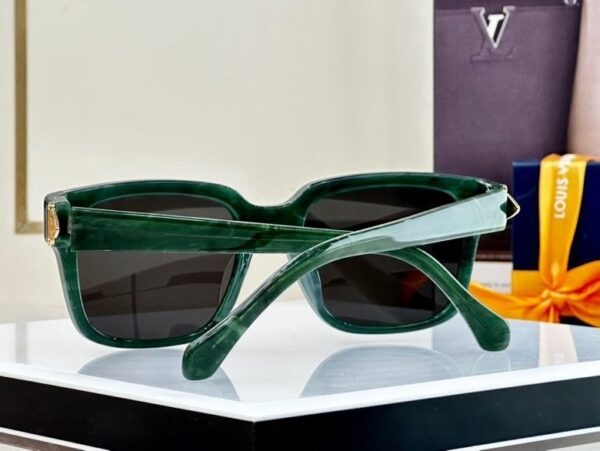 LV SUNGLASSES - GLS04 - Image 13