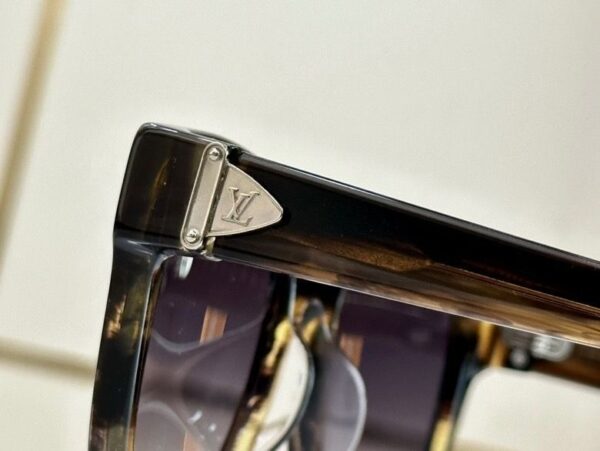 LV SUNGLASSES - GLS04 - Image 27