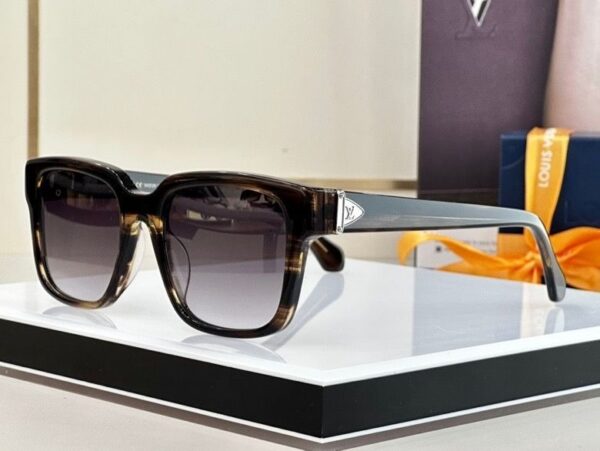LV SUNGLASSES - GLS04 - Image 28