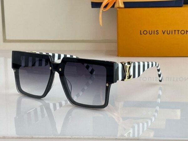 LV SUNGLASSES - GLS05
