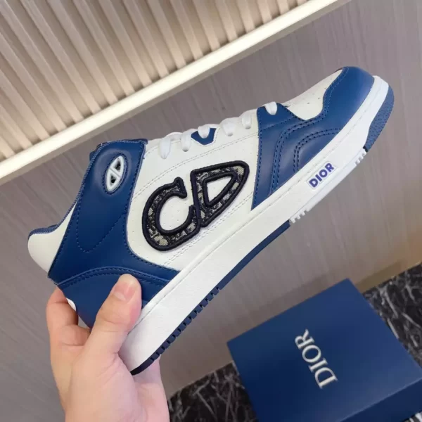 B57 MID-TOP SNEAKER - CD166 - Image 2