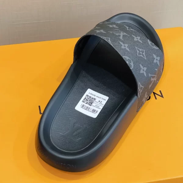 LOUIS VUITTON WATERFRONT MULE - LSVT139 - Image 5