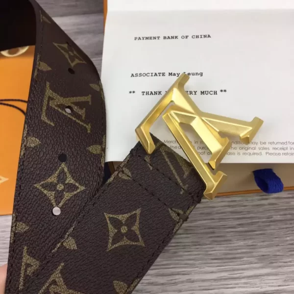 LOUIS VUITTON PYRAMIDE 40MM BELT IN BROWN - B126