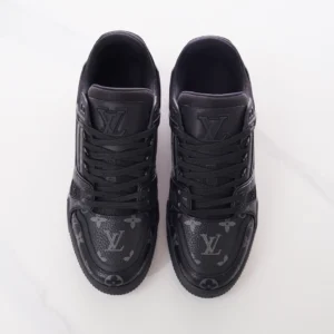 LOUIS VUITTON TRAINER SNEAKERS – LSVT406