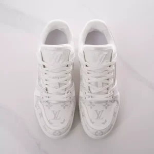 LOUIS VUITTON TRAINER SNEAKERS – LSVT407