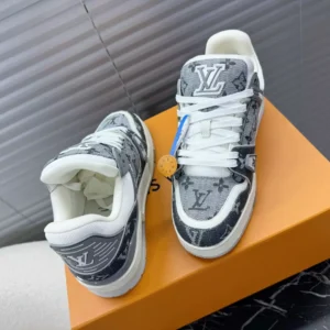 LOUIS VUITTON TRAINER SNEAKERS – LSVT408