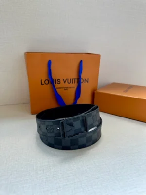 LOUIS VUITTON BELT - B0312